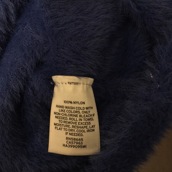 Halogen Fuzzy Sweater - Picture 12 of 14